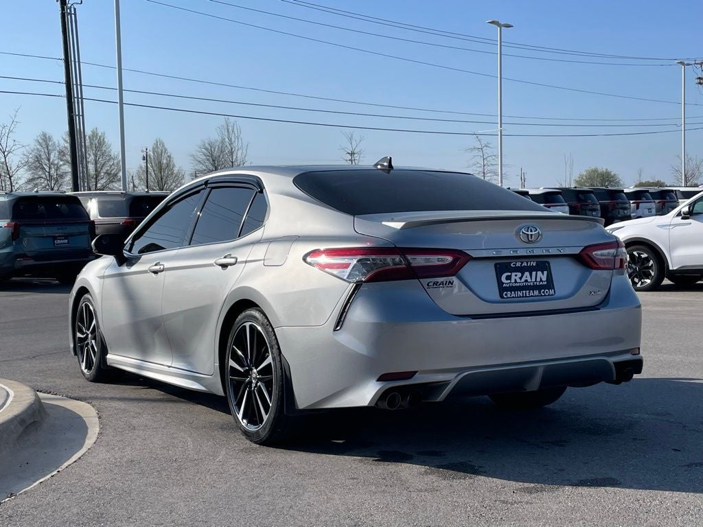 2020 Toyota Camry XSE - APPLE CARPLAY / BLIND SPOT MONITORING