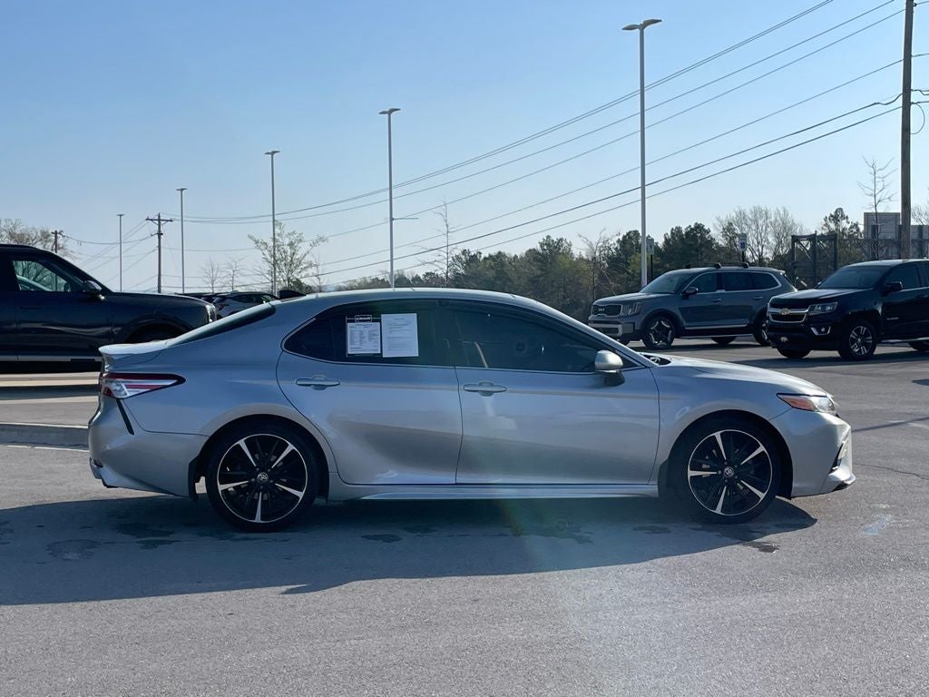 2020 Toyota Camry XSE - APPLE CARPLAY / BLIND SPOT MONITORING