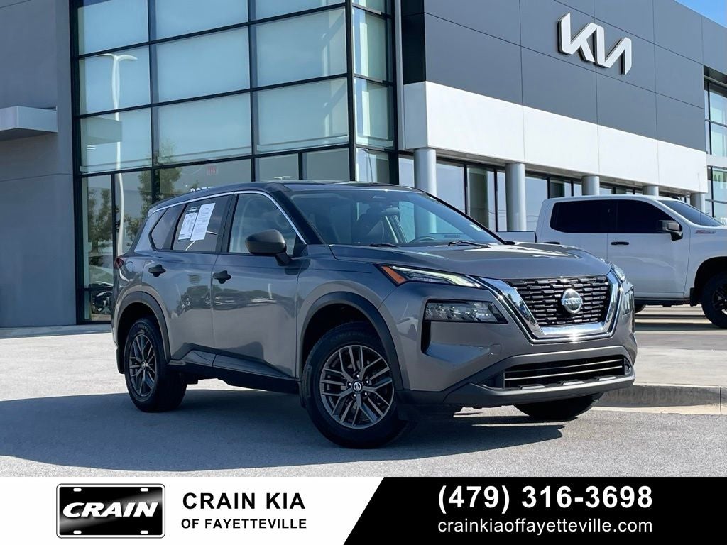 2021 Nissan Rogue S - 35 MPG / APPLE CARPLAY