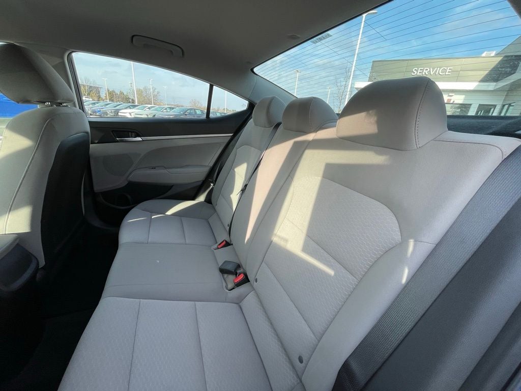2019 Hyundai Elantra SE - KEYLESS ENTRY / BLIND SPOT MIRROR