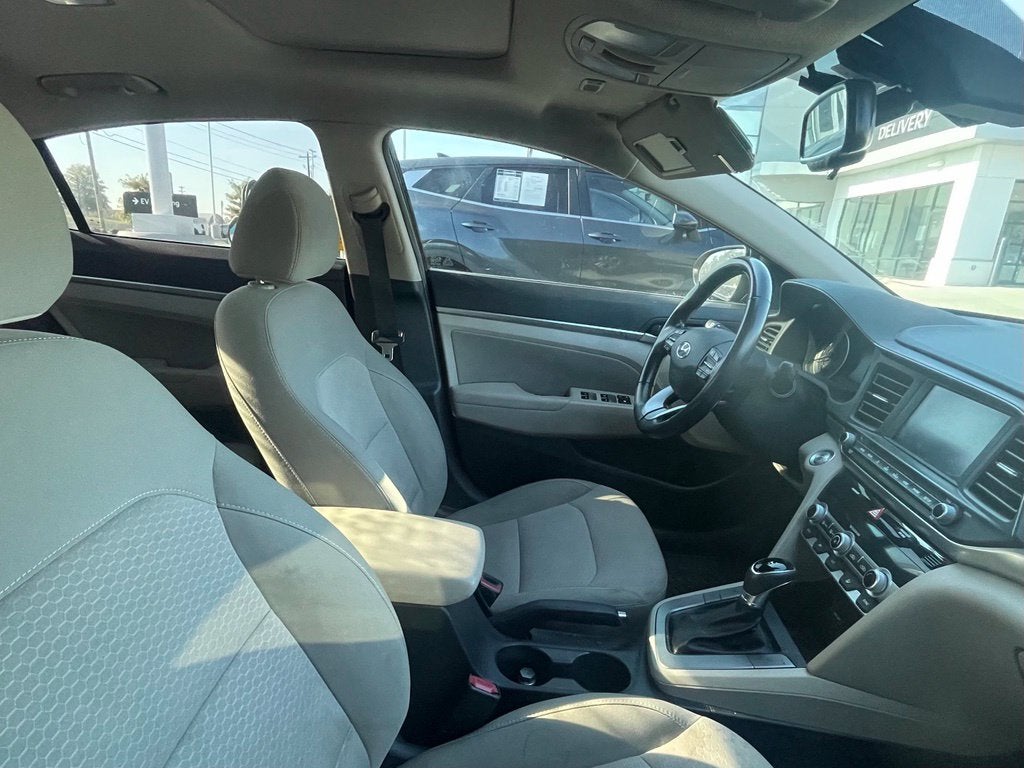 2020 Hyundai Elantra Value Edition - POWER MOONROOF / 40 MPG