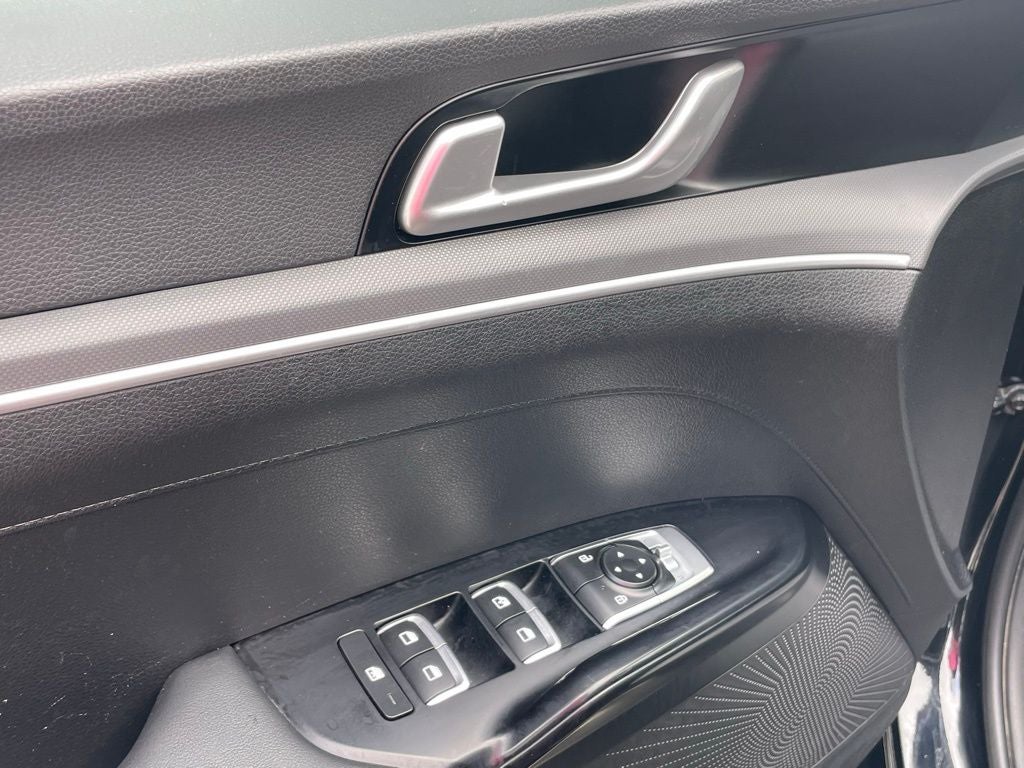 2023 Kia K5 LXS - PUSH BUTTON START / APPLE CARPLAY