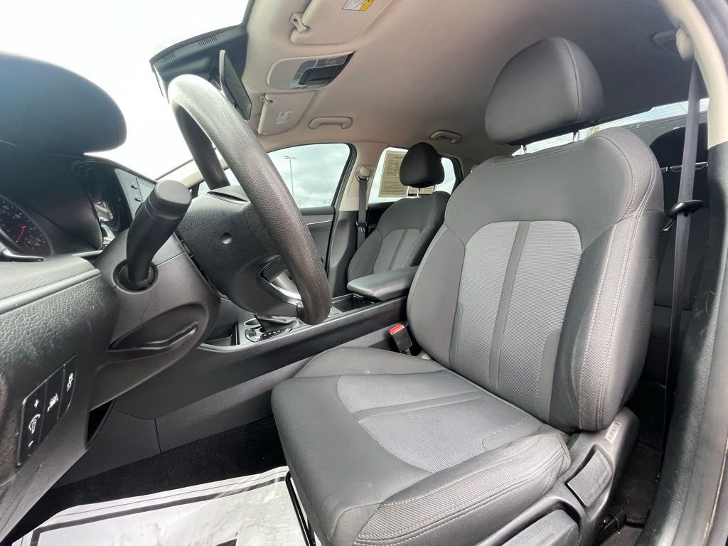 2023 Kia K5 LXS - PUSH BUTTON START / APPLE CARPLAY