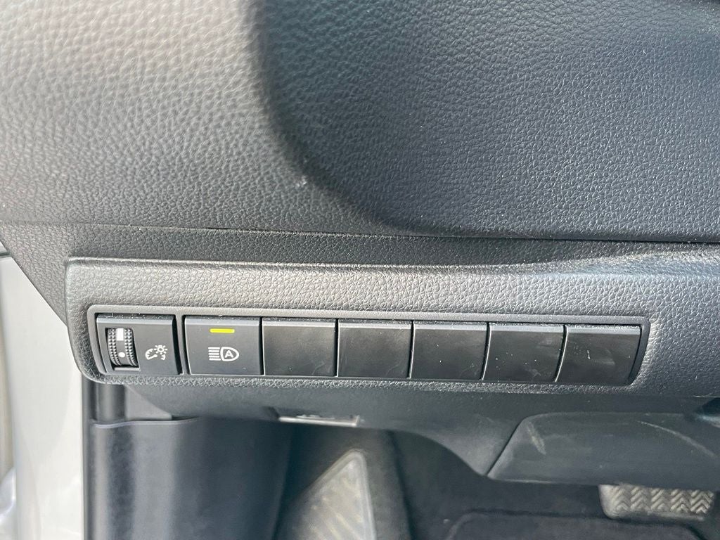2024 Toyota Corolla SE - APPLE CARPLAY / 40 MPG