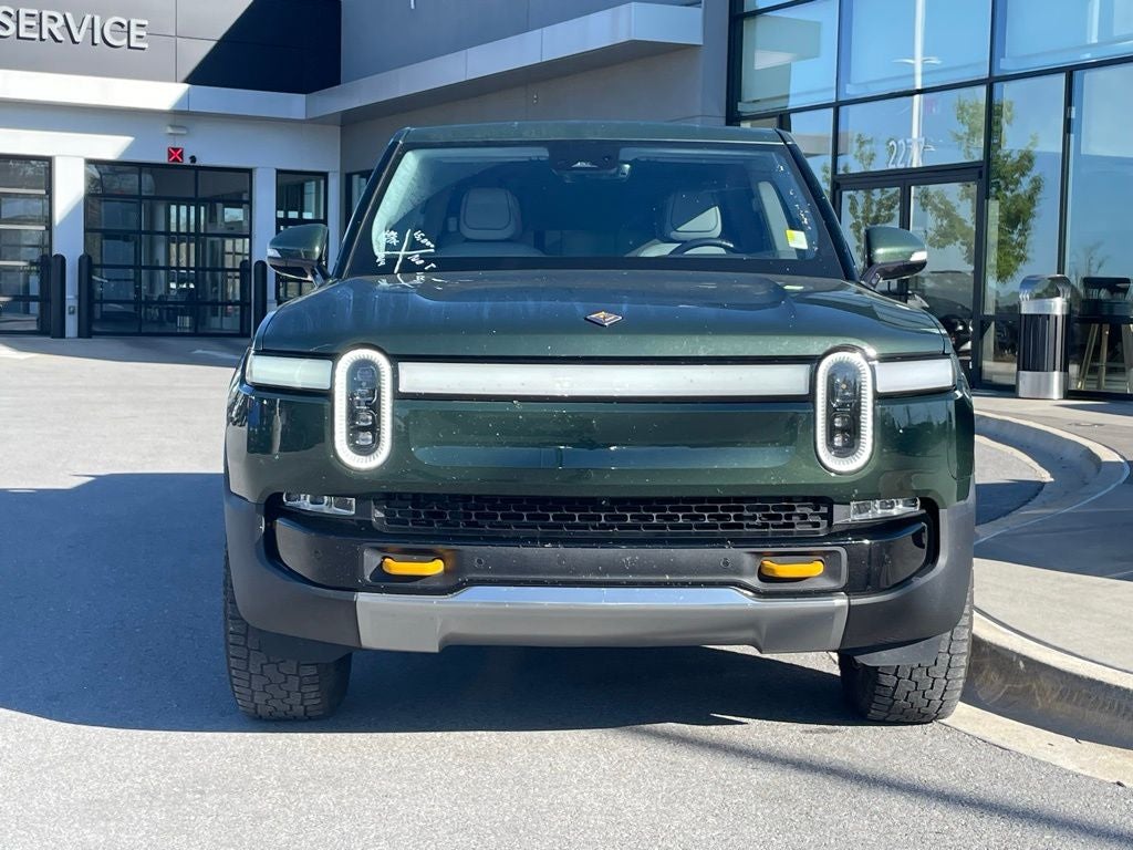2022 Rivian R1T Adventure - 314 MILE RANGE / POWERED TONNEAU COVER