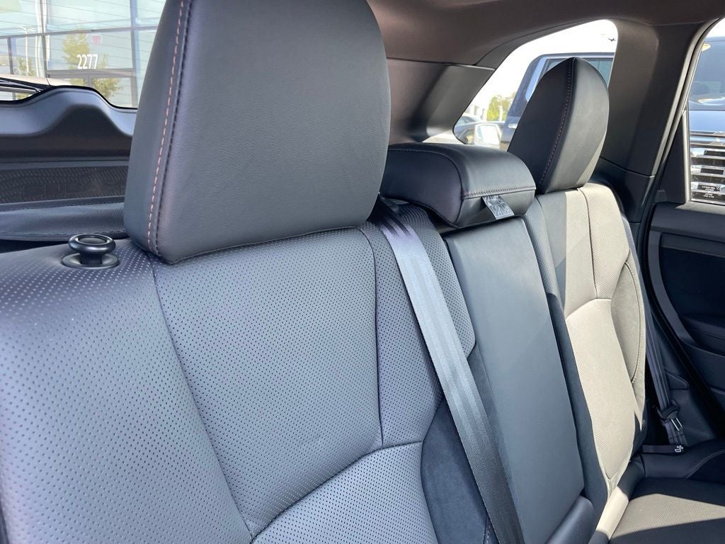 2025 Subaru Forester Hybrid Touring - POWER MOONROOF / VENTILATED SEATS