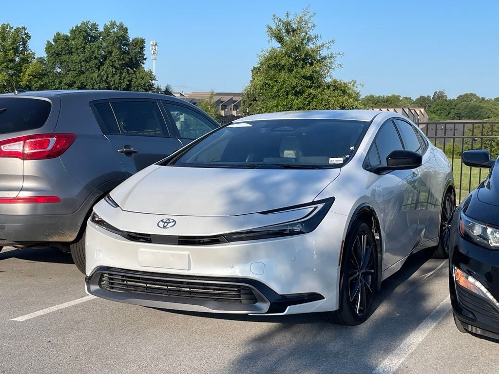 2024 Toyota Prius XLE - 52 MPG / RAIN SENSING WIPERS