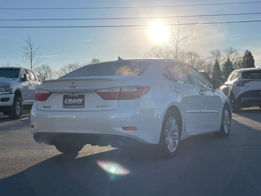 2013 Lexus ES 350 - MOONROOF / HEATED SEATS