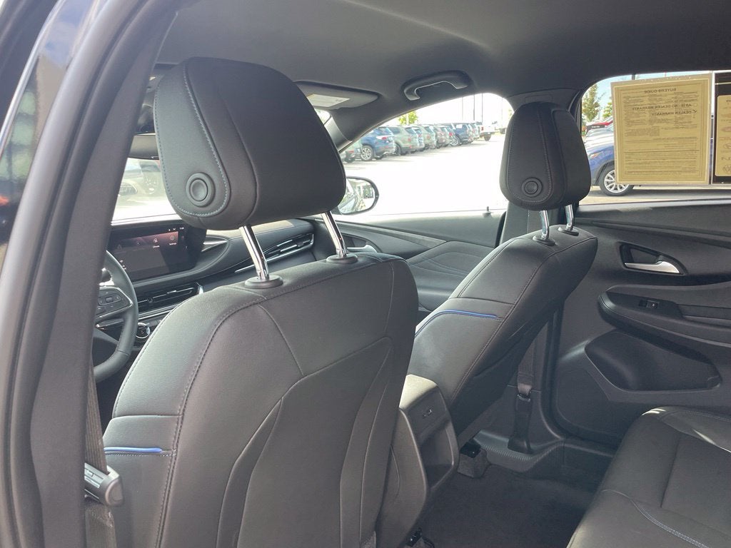 2026 Buick Envista Sport Touring - LANE KEEP ASSIST / POWER LIFTGATE