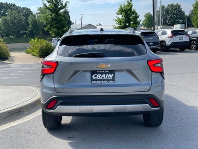 2025 Chevrolet Trax LT
