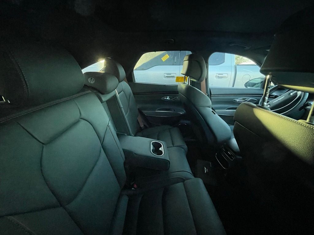 2023 Genesis GV70 2.5T