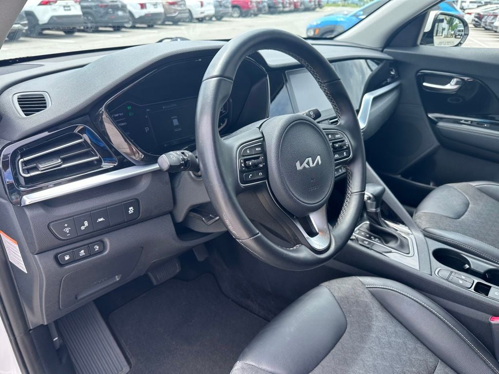 2022 Kia Niro Plug-In Hybrid EX