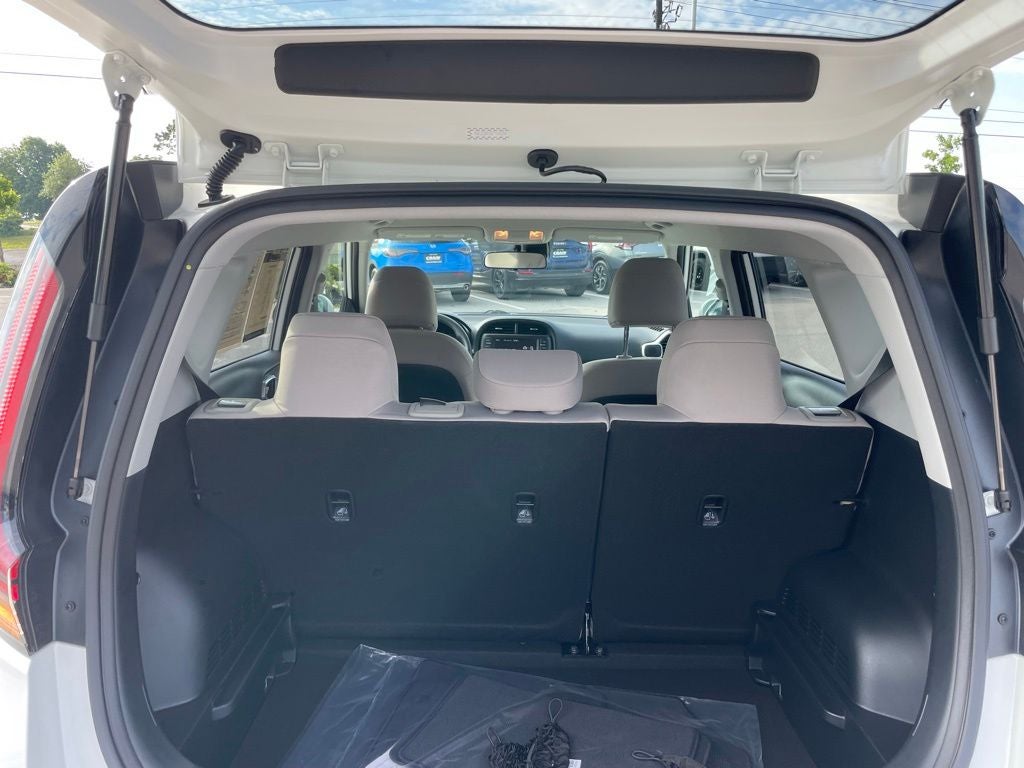 2025 Kia Soul LX - KIA CERTIFIED / BLIND SPOT MONITOR