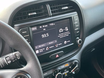 2022 Kia Soul LX - 35 MPG / APPLE CARPLAY