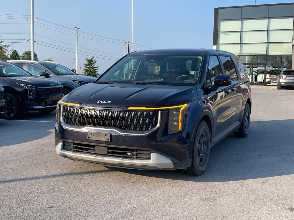 2025 Kia Carnival LXS - KIA CERTIFIED / NAVIGATION