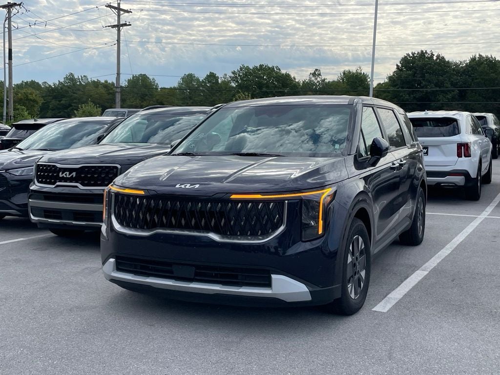 2026 Kia Carnival Hybrid LXS - KIA CERTIFIED / APPLE CARPLAY