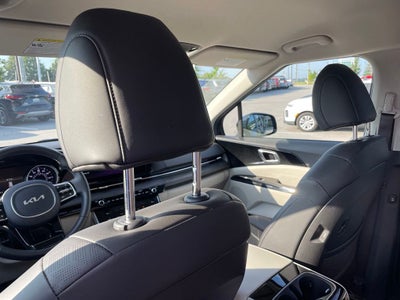 2024 Kia Carnival EX - 8 PASSENGER / NAVIGATION SYSTEM