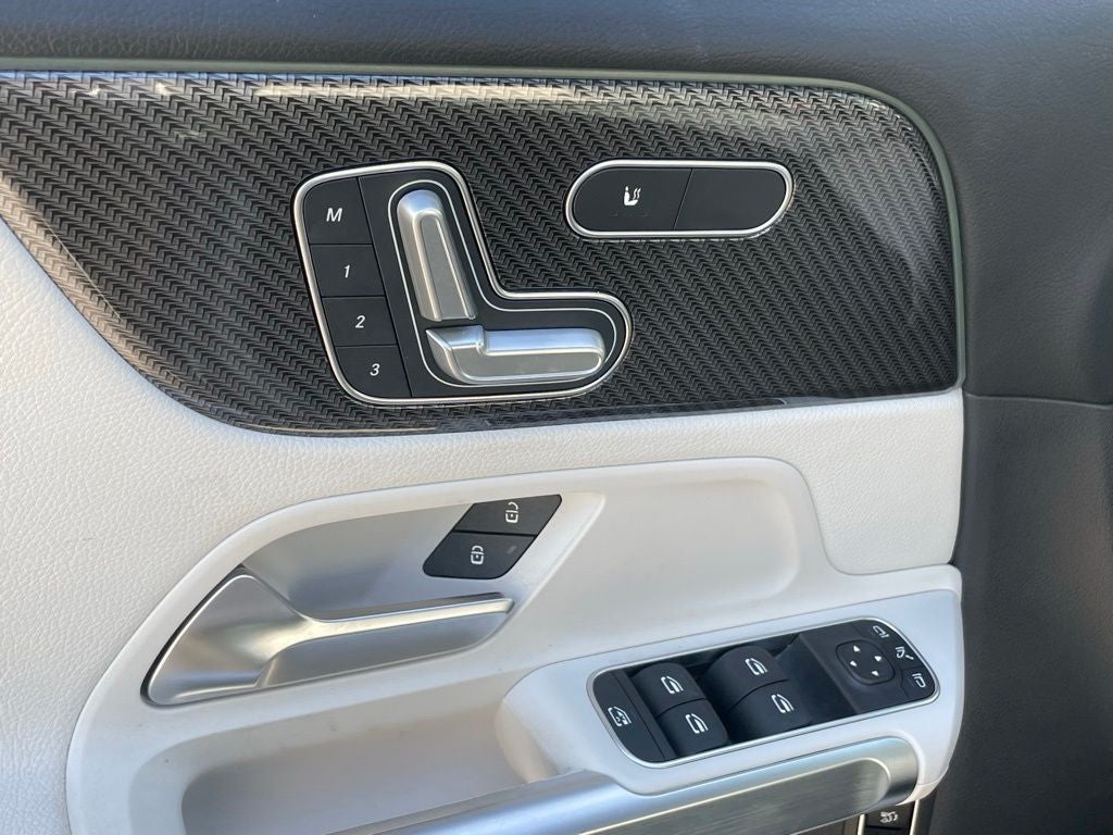 2023 Mercedes-Benz GLB GLB 250