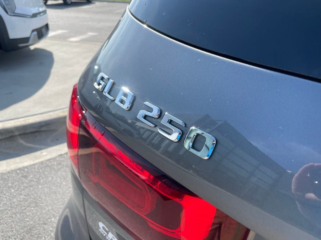 2023 Mercedes-Benz GLB GLB 250