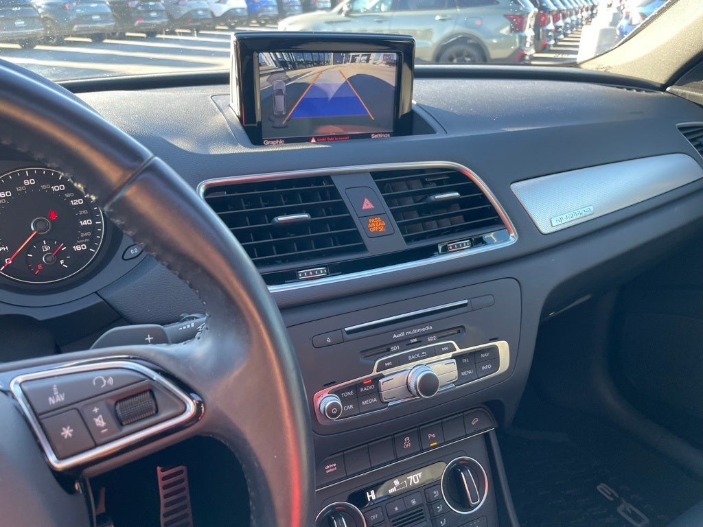 2018 Audi Q3 2.0T Premium Plus quattro - PANORAMIC SUNROOF / CD PLAYER