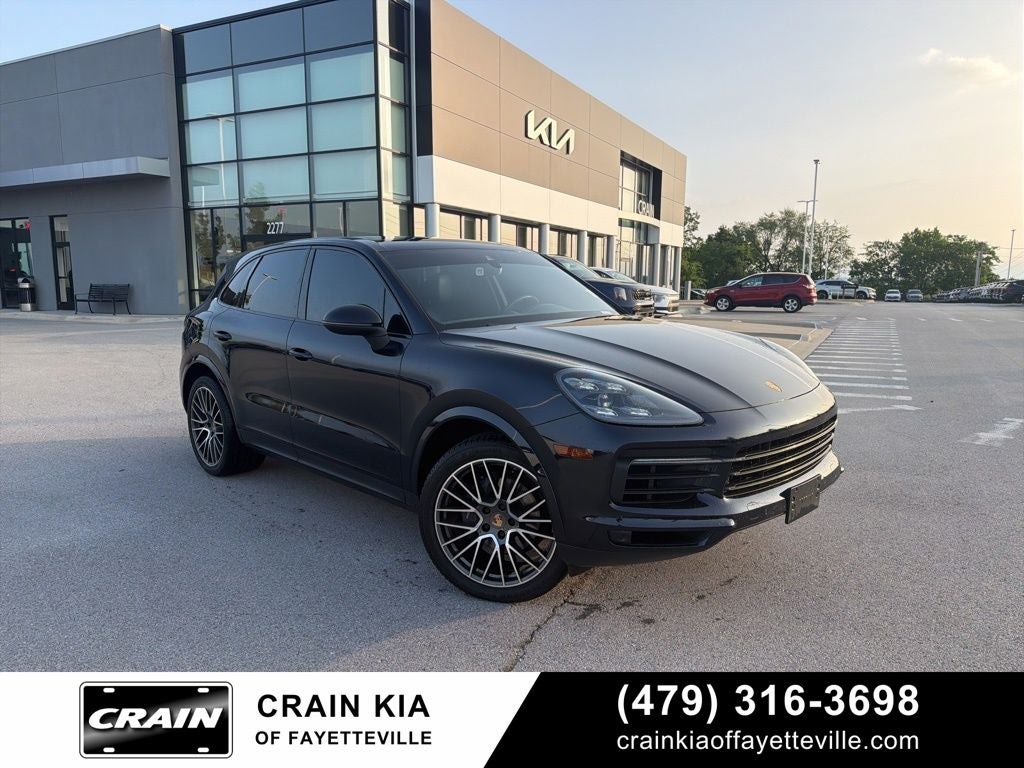 2019 Porsche Cayenne Base - PANORAMIC SUNROOF / MEMORY SEATS