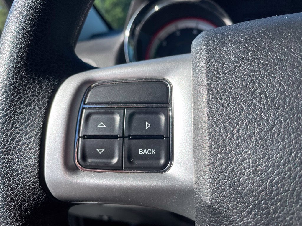2013 Dodge Durango SXT One Owner, Clean CarFax, Third Row Seat