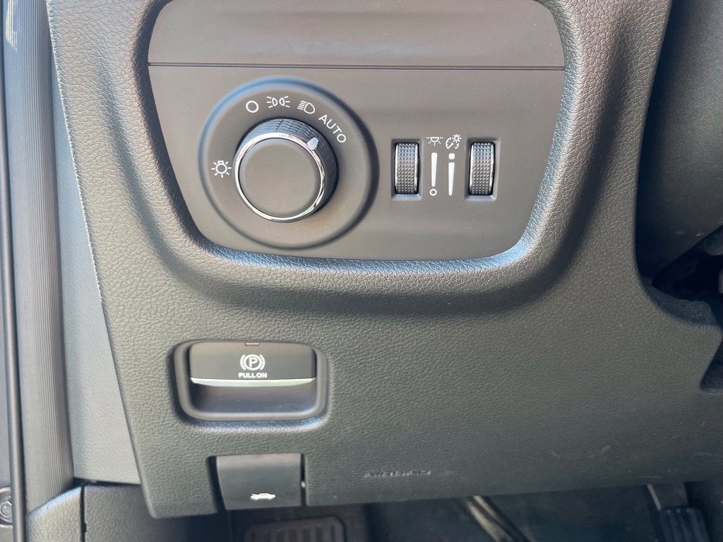 2024 Jeep Grand Cherokee Altitude X CARFAX 1-Owner