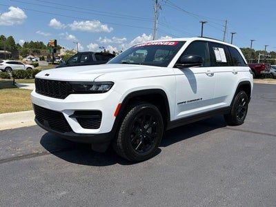 2024 Jeep Grand Cherokee Altitude CARFAX 1-OWNER