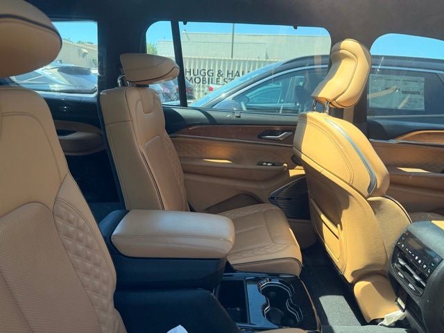 2021 Jeep Grand Cherokee L Summit