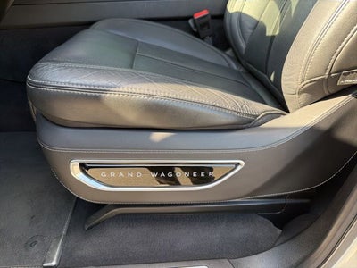 2023 Jeep Grand Wagoneer Base