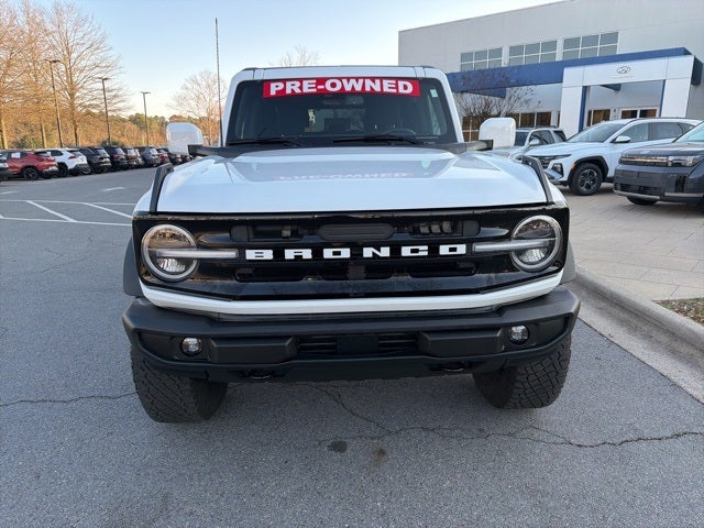 2023 Ford Bronco Outer Banks Sasquatch package