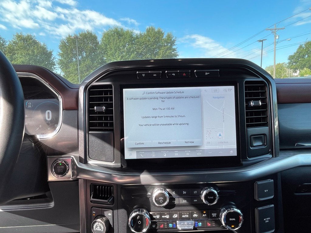 2023 Ford F-150 Lariat Clean CarFax, One Owner, Sport Pkg