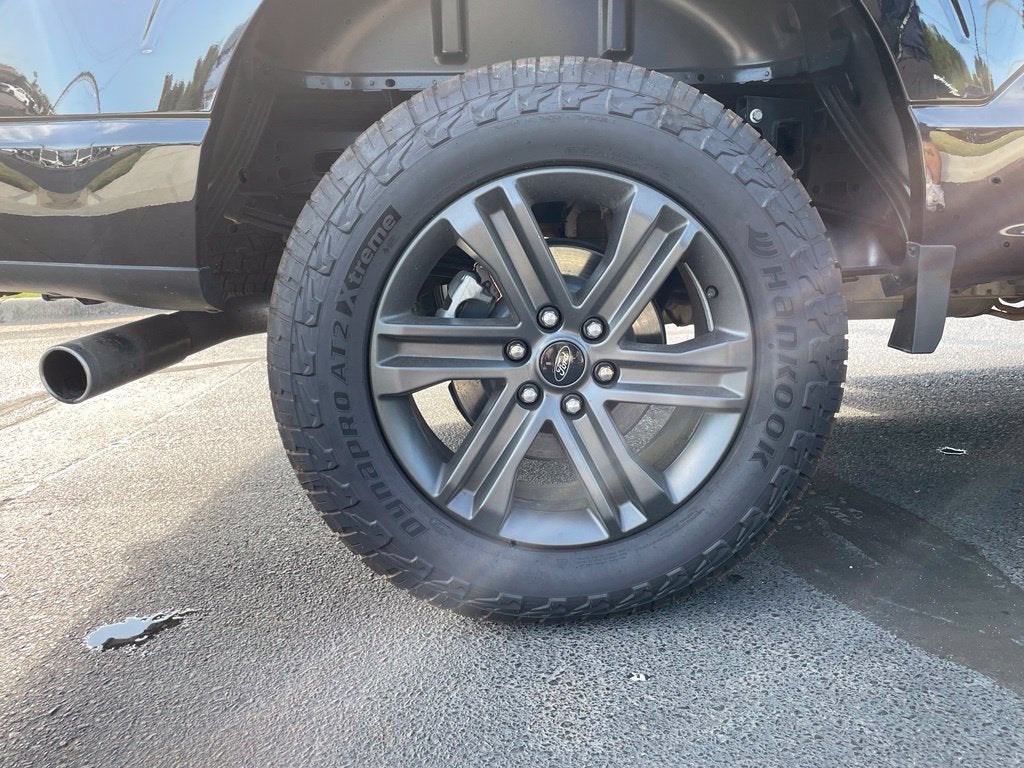 2023 Ford F-150 Lariat Clean CarFax, One Owner, Sport Pkg