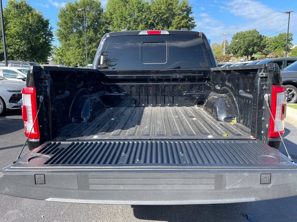 2023 Ford F-150 Lariat Clean CarFax, One Owner, Sport Pkg