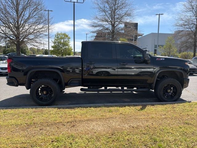 2022 Chevrolet Silverado 2500HD LT NIGHT EDITION