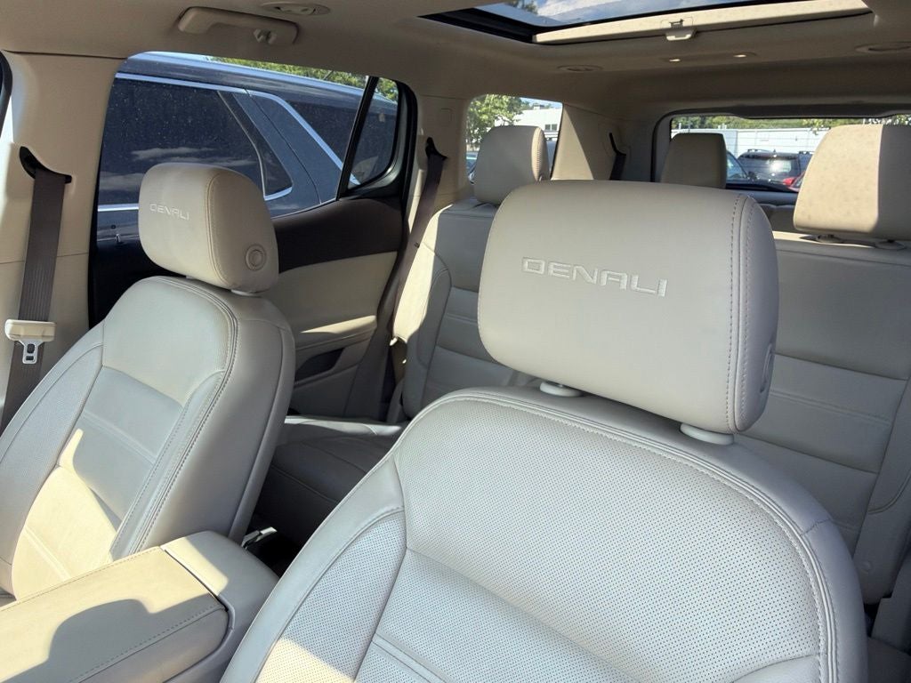 2019 GMC Acadia Denali CARFAX 1-OWNER