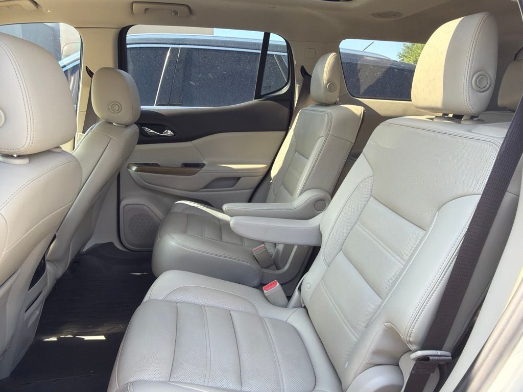 2019 GMC Acadia Denali CARFAX 1-OWNER