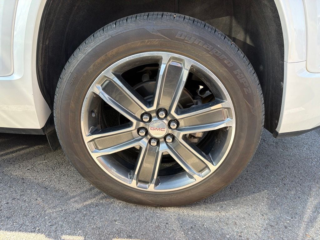 2019 GMC Acadia Denali CARFAX 1-OWNER