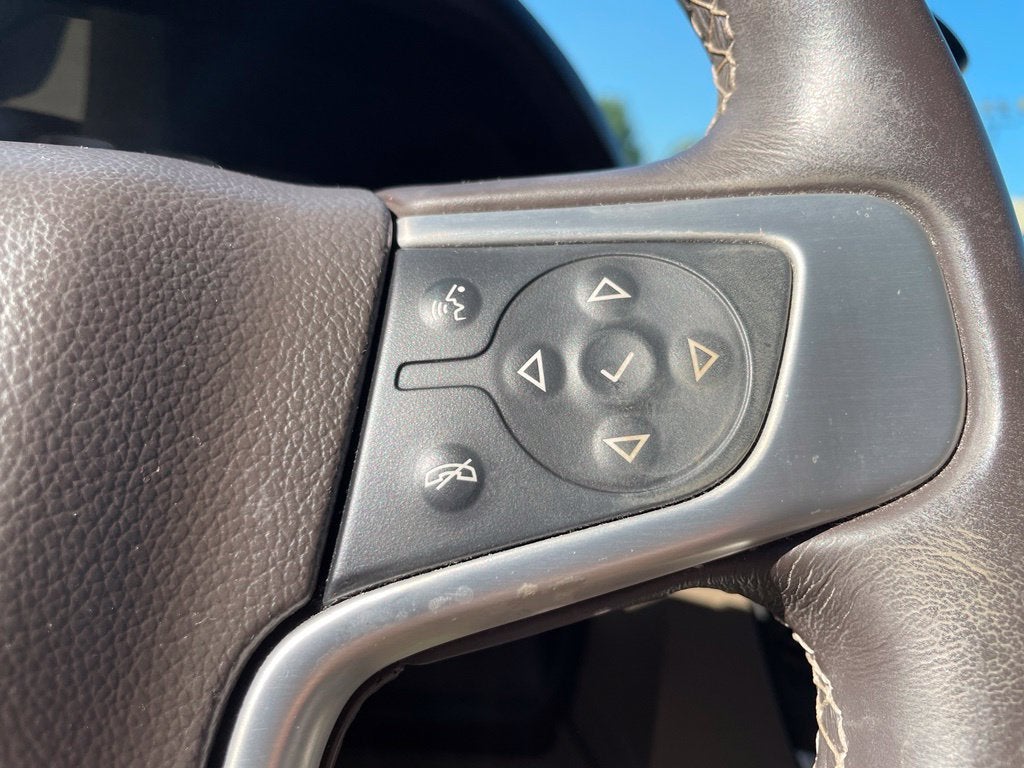 2016 GMC Yukon SLE Clean CarFax, One Owner, Third Row