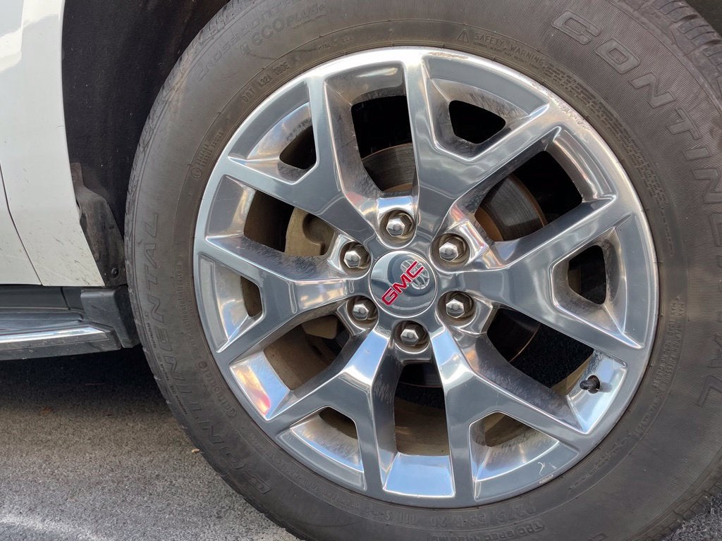 2016 GMC Yukon SLE Clean CarFax, One Owner, Third Row
