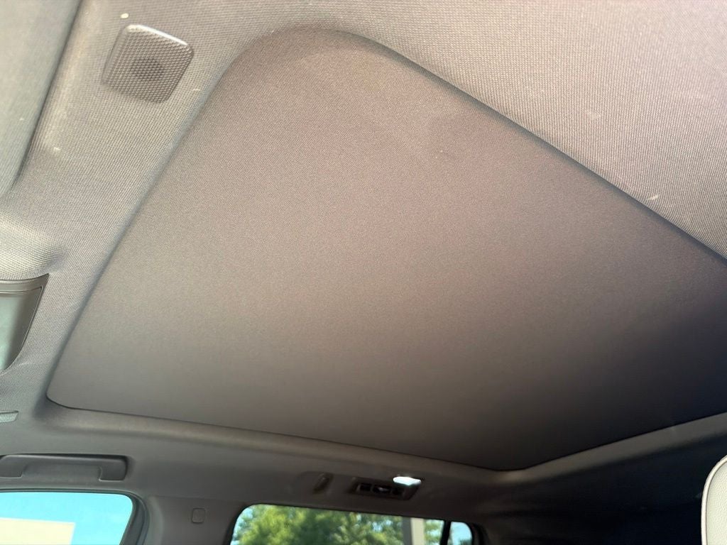 2023 GMC Yukon XL SLT CLEAN CARFAX