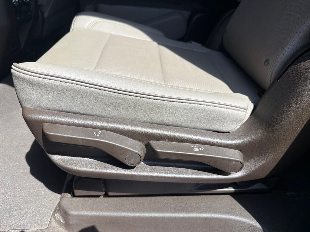 2023 GMC Yukon XL SLT CLEAN CARFAX