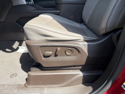 2023 GMC Yukon XL SLT CLEAN CARFAX