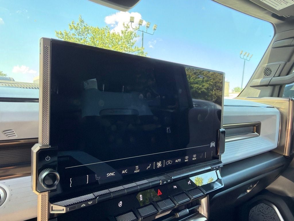 2025 GMC Hummer EV SUV 3X Low Miles, Clean CarFax