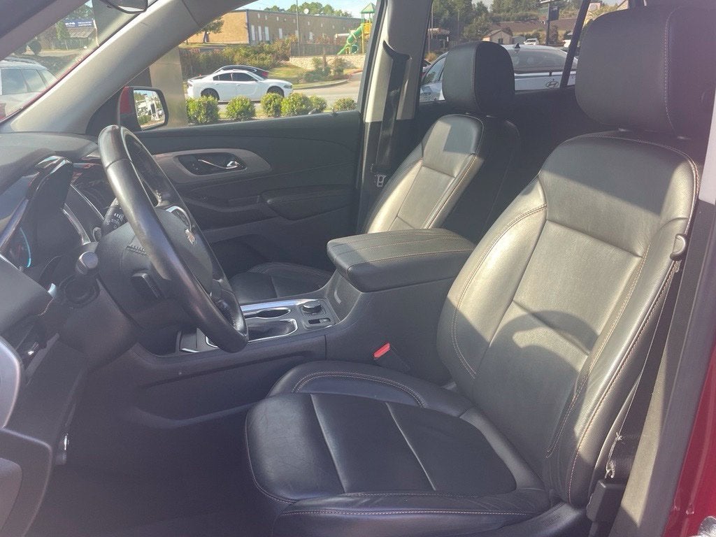 2021 Chevrolet Traverse LT Leather Leather, Third Row, Clean Carfax