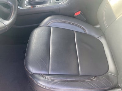 2021 Chevrolet Traverse LT Leather Leather, Third Row, Clean Carfax