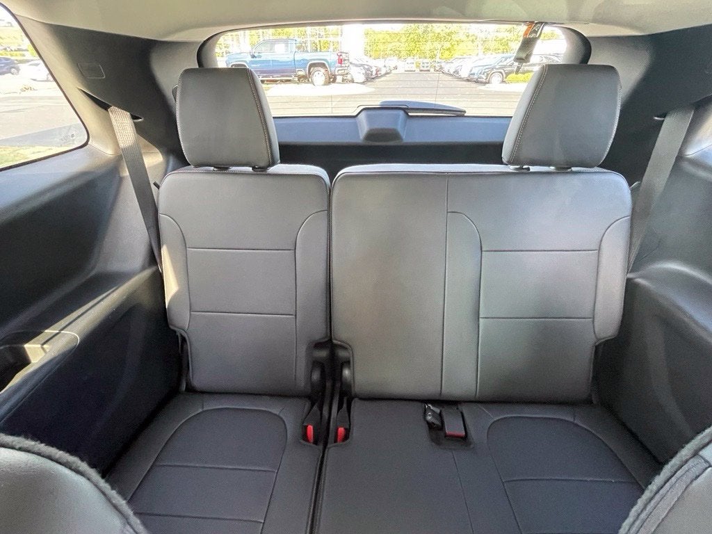 2021 Chevrolet Traverse LT Leather Leather, Third Row, Clean Carfax