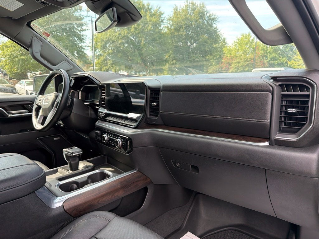 2023 GMC Sierra 1500 SLT Clean CarFax, One Owner, Leather
