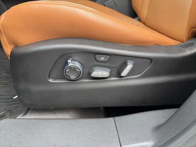 2021 Cadillac XT4 Premium Luxury