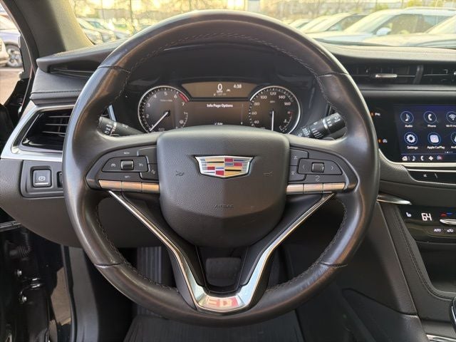 2023 Cadillac XT6 Luxury